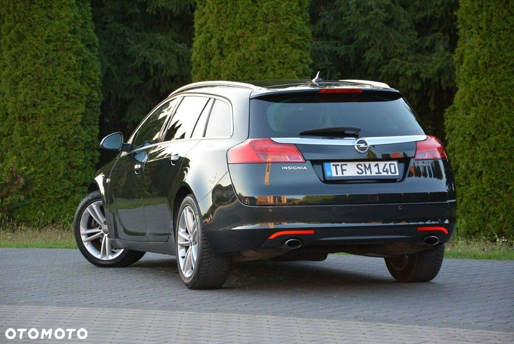 Opel Insignia 2.0 T Cosmo - 14