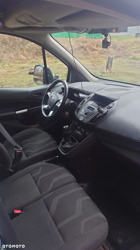 Ford Transit Connect - 8