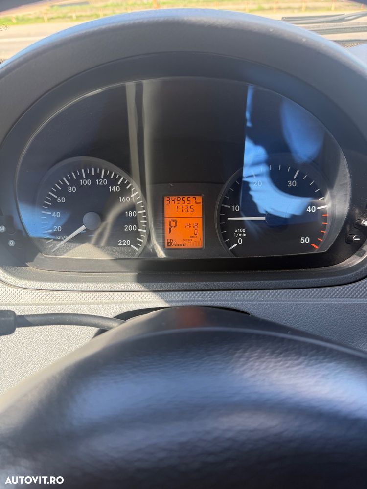 Mercedes-Benz Vito - 7