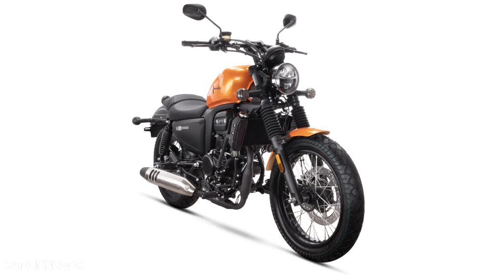 Junak M18 - 8