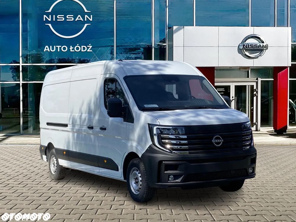 Nissan Interstar - 7
