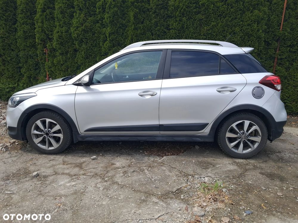 Hyundai i20 - 12