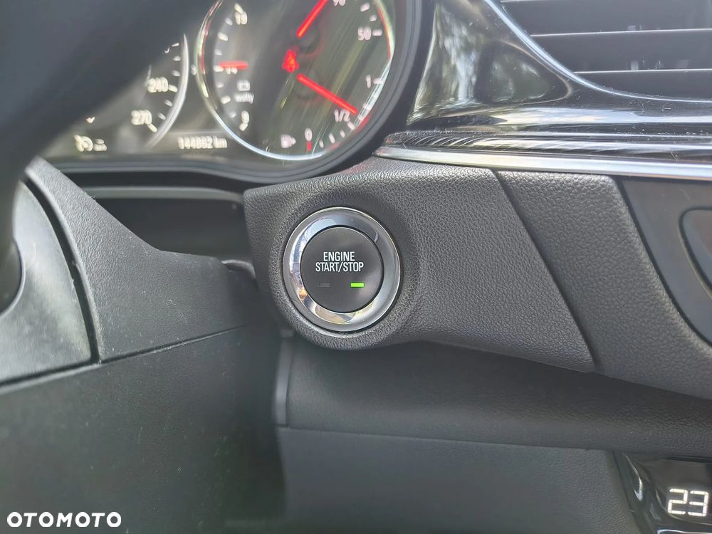 Opel Insignia - 27