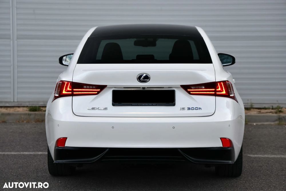 Lexus Seria IS 300h Aut. Executive - 5