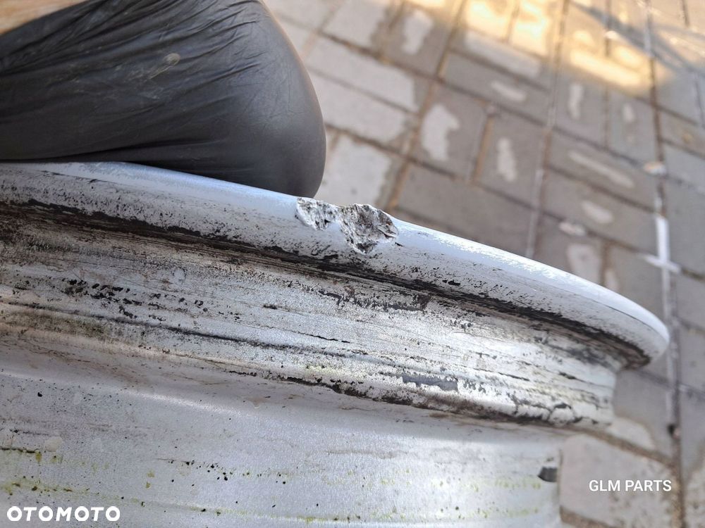 peugeot 208 felgi aluminiowe 15" 9673773577 et23 6j 4x108 - 14