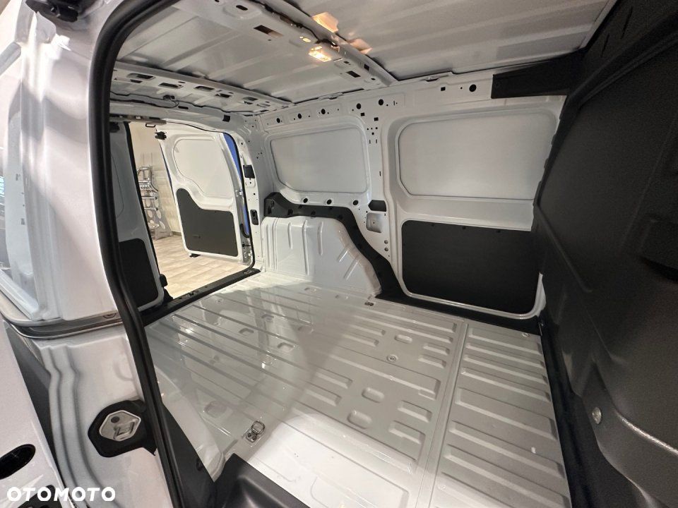 Ford Transit Connect - 6