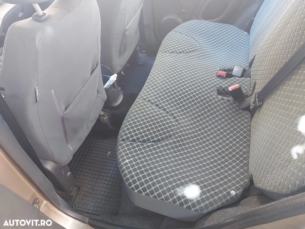 Nissan Micra 1.2 Tekna - 10
