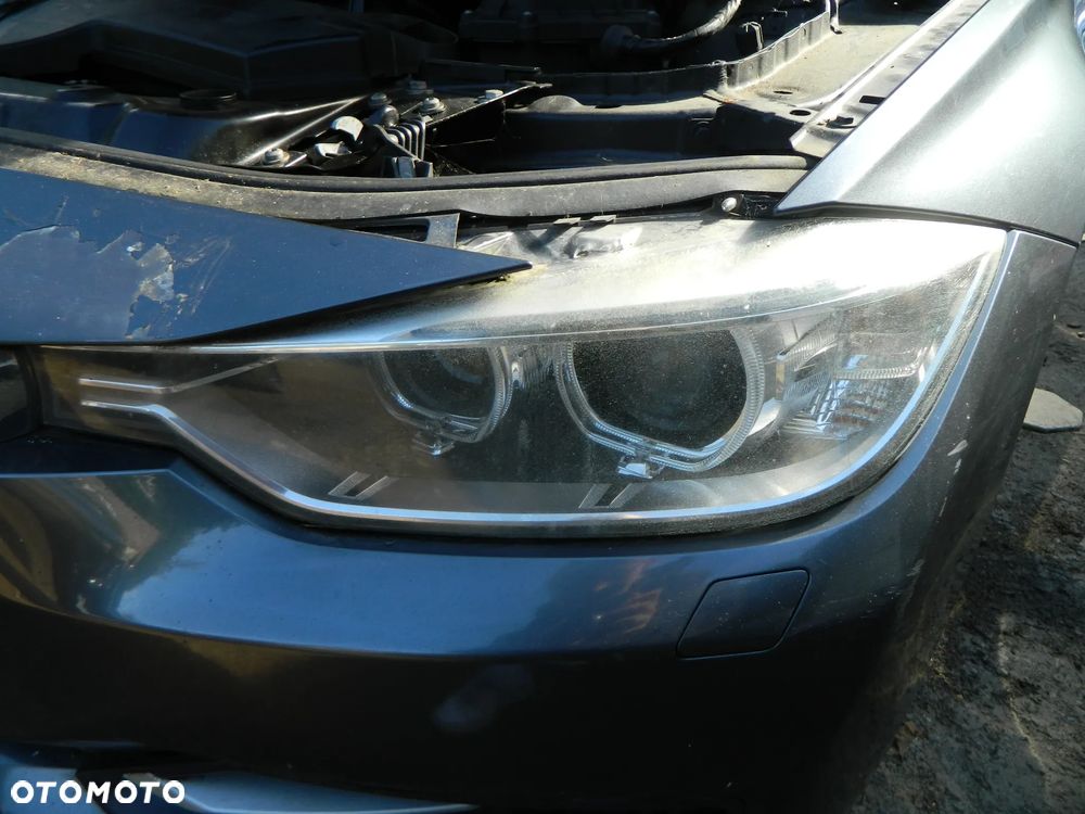 BMW F30 B39 mineralgrau na części - 18