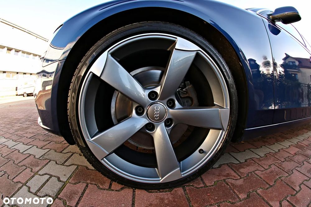 Audi A4 Limousine - 21