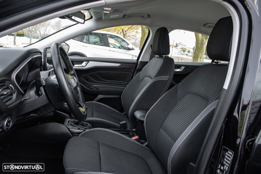 Ford Focus 1.0 EcoBoost S&S COOL&CONNECT - 15