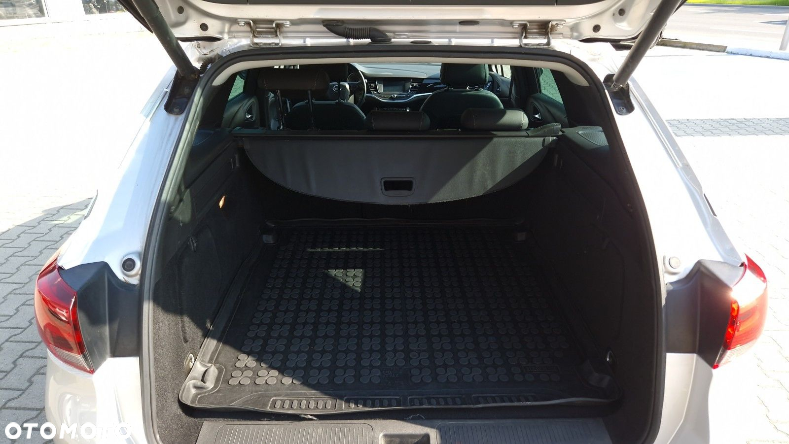 Opel Astra - 16