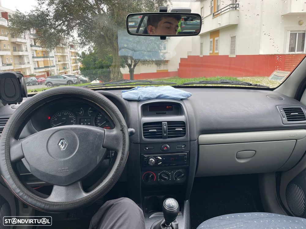 Renault Clio 1.2 16V Extreme - 8