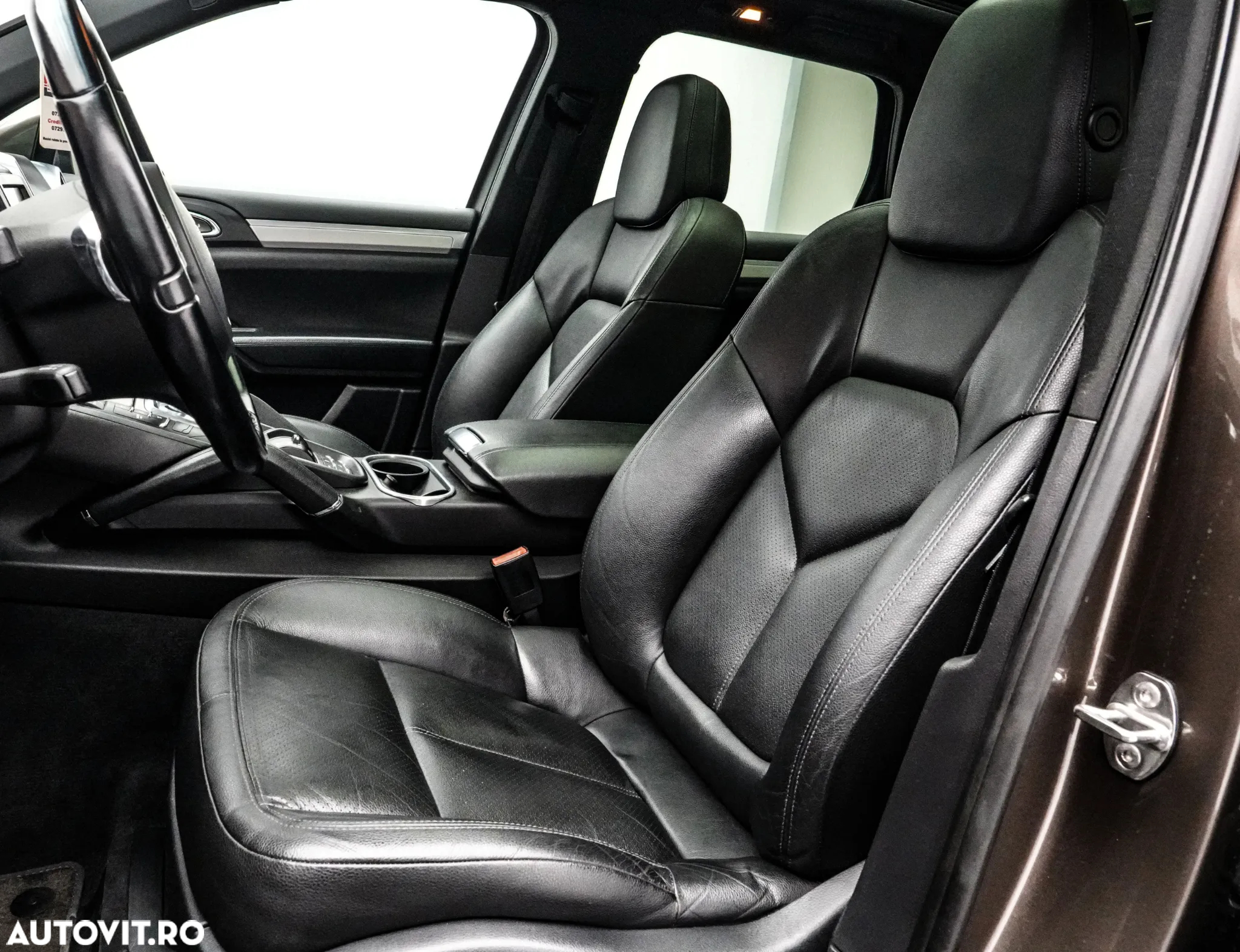 Porsche Cayenne 3.0 L V6 - 15