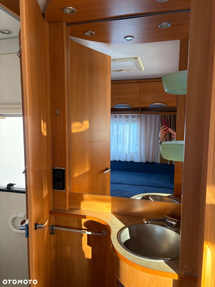 Hymer-Eriba Nova - 6