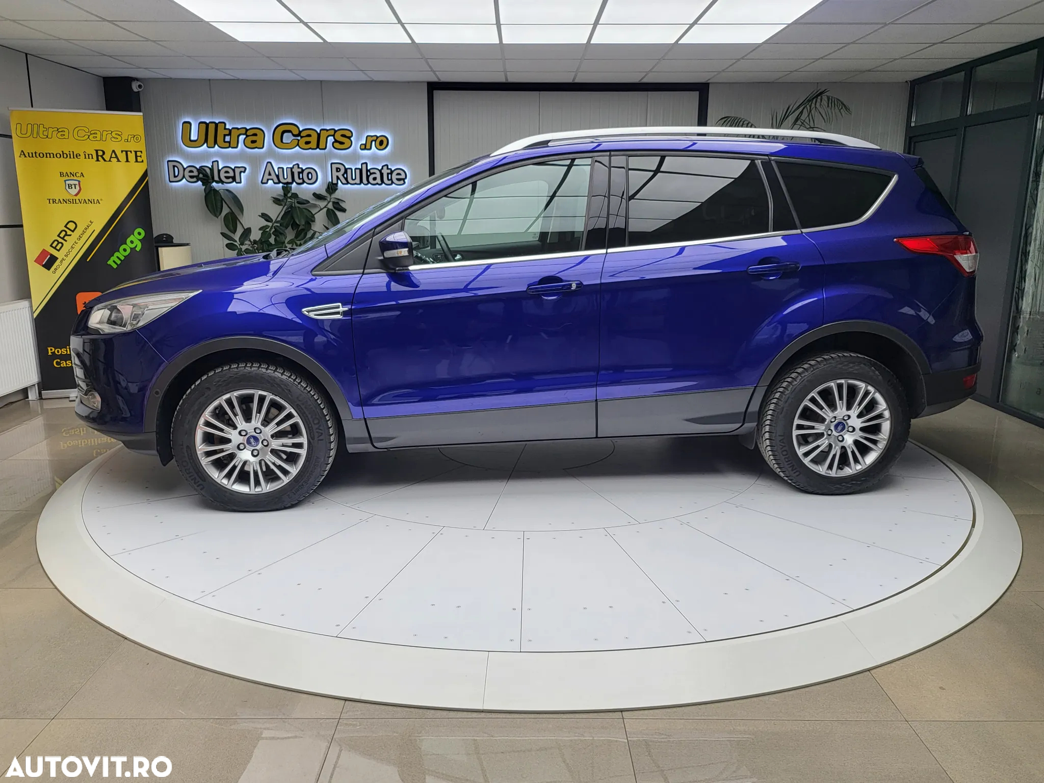 Ford Kuga - 3