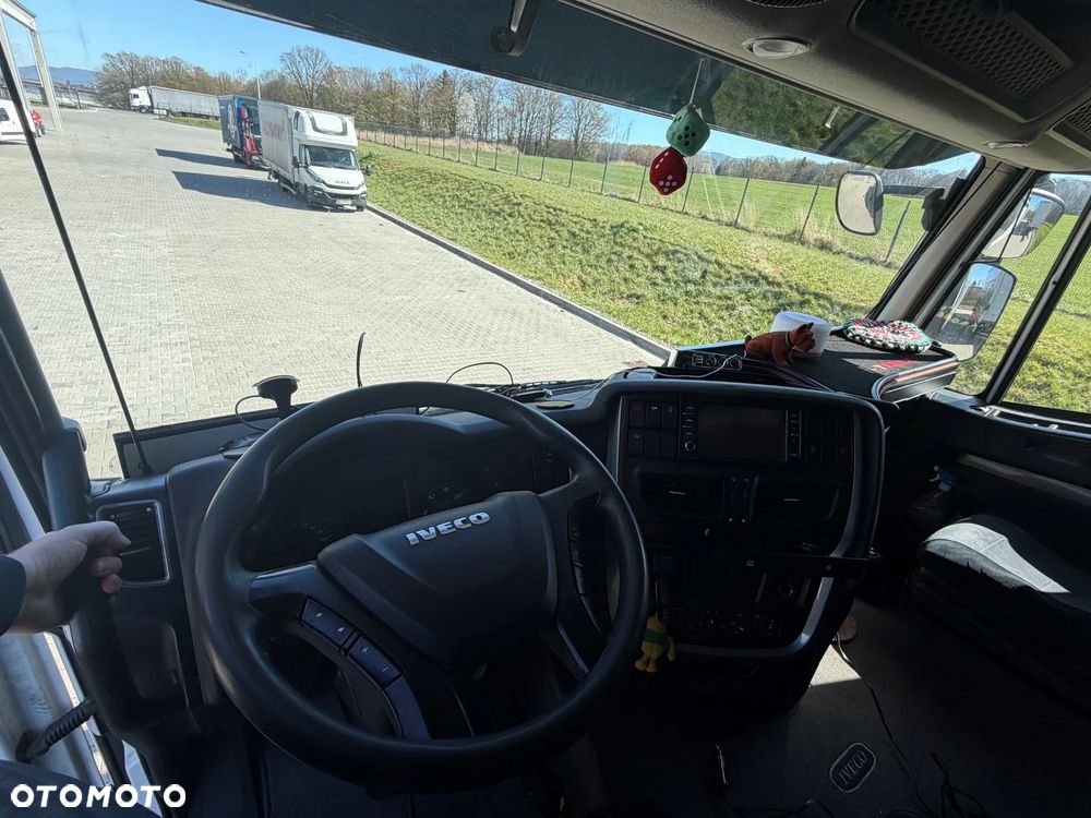 Iveco STRALIS - 10
