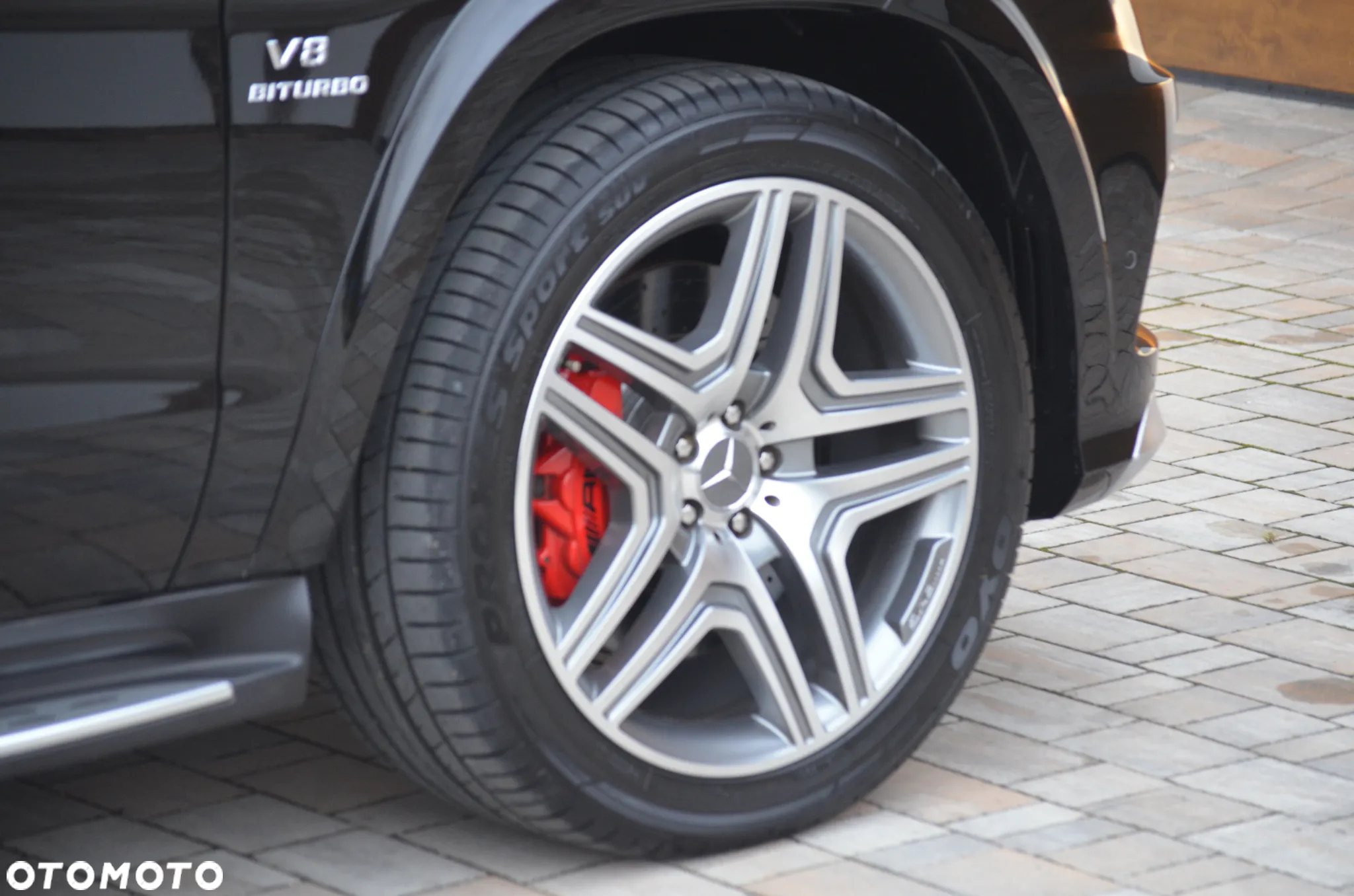 Mercedes-Benz GL 63 AMG - 15