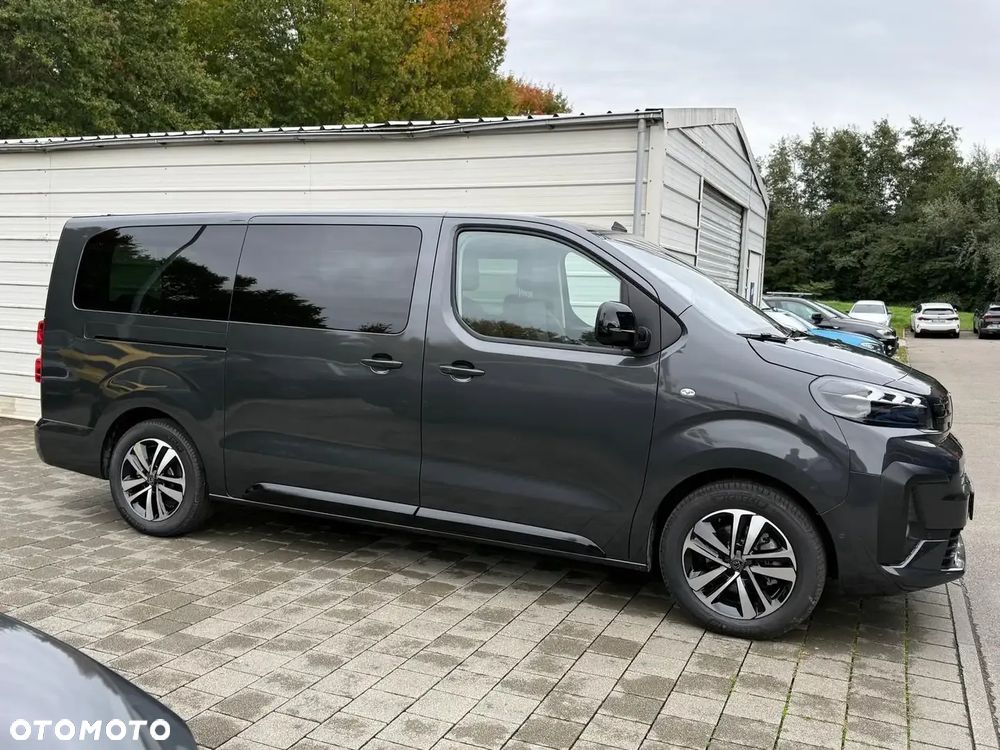 Peugeot Traveller 2.2 BlueHDi Long Business EAT8 - 5