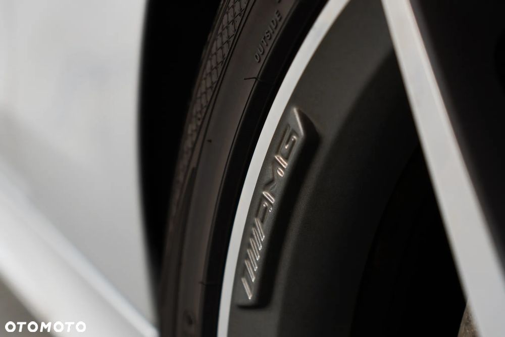 Mercedes-Benz Klasa E - 13