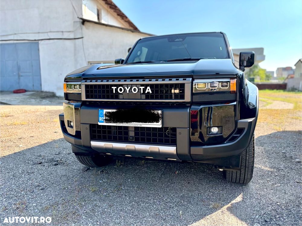 Toyota Land Cruiser 2.8l D-4D 204 CP A/T 7 locuri Luxury AVS Brown - 12