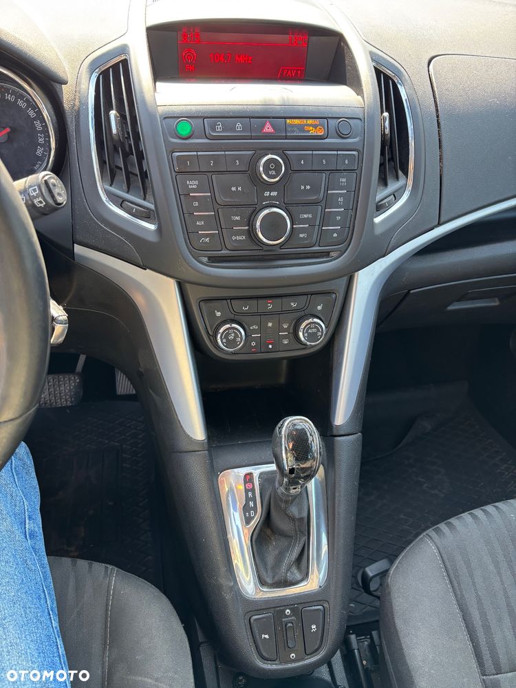 Opel Zafira Tourer 2.0 CDTI Automatik Active - 21