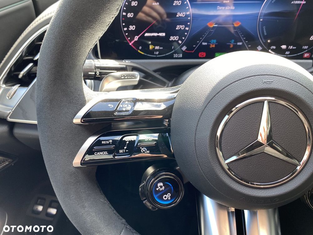 Mercedes-Benz Klasa E - 15