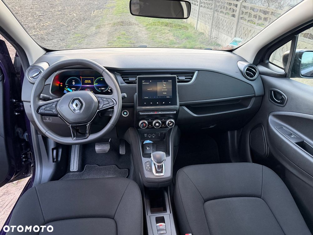 Renault Zoe EV50 135hp Riviera - 17