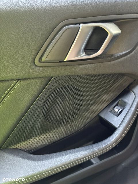 BMW Seria 1 - 15