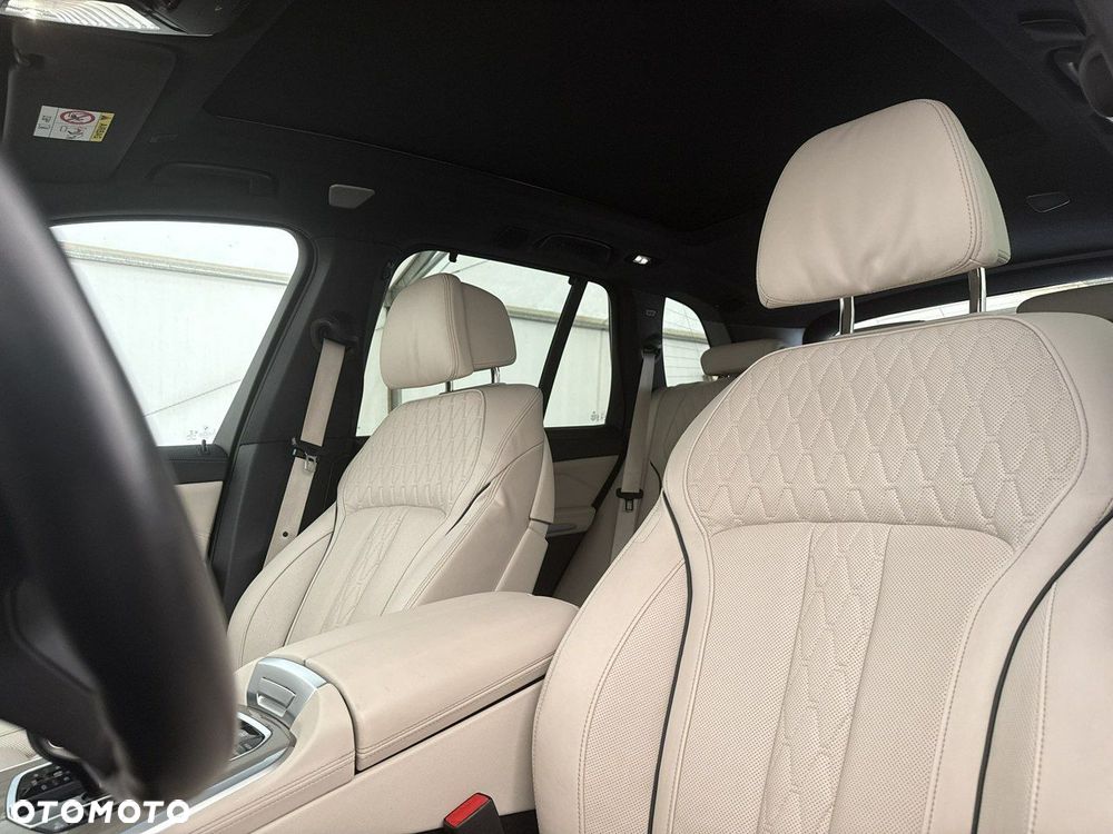 BMW X5 - 12