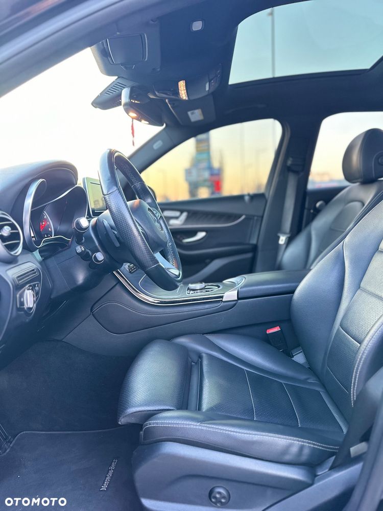 Mercedes-Benz GLC 300 4-Matic - 17