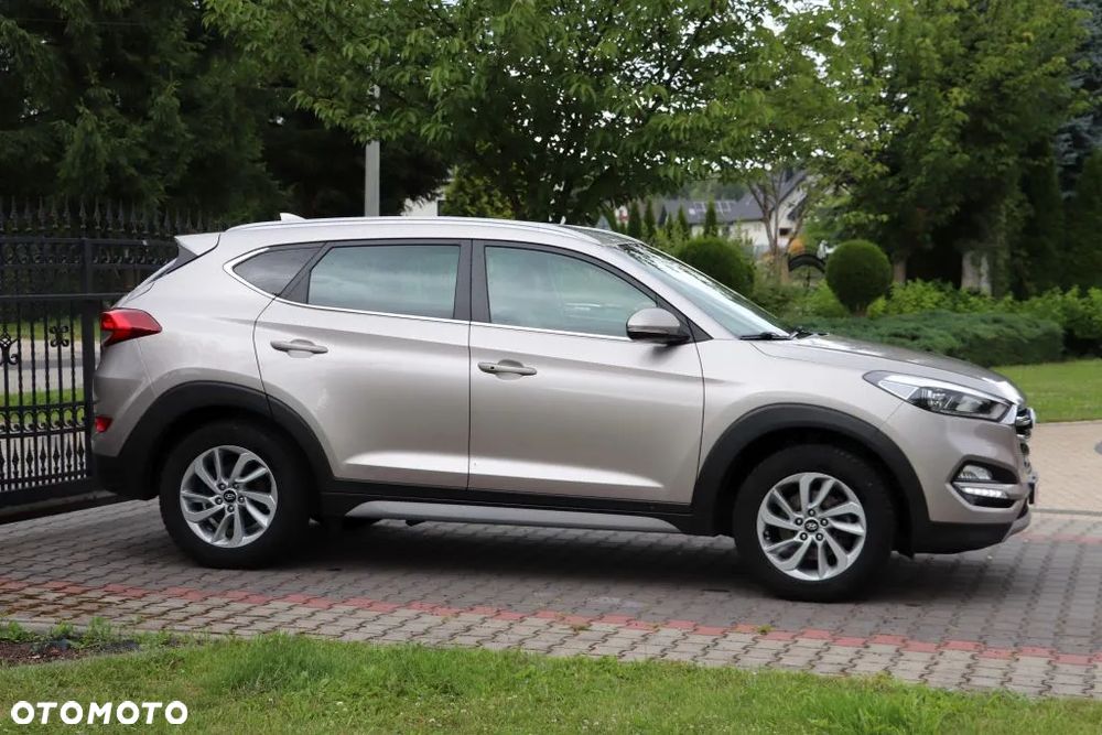 Hyundai Tucson 1.6 GDi Comfort 2WD - 24