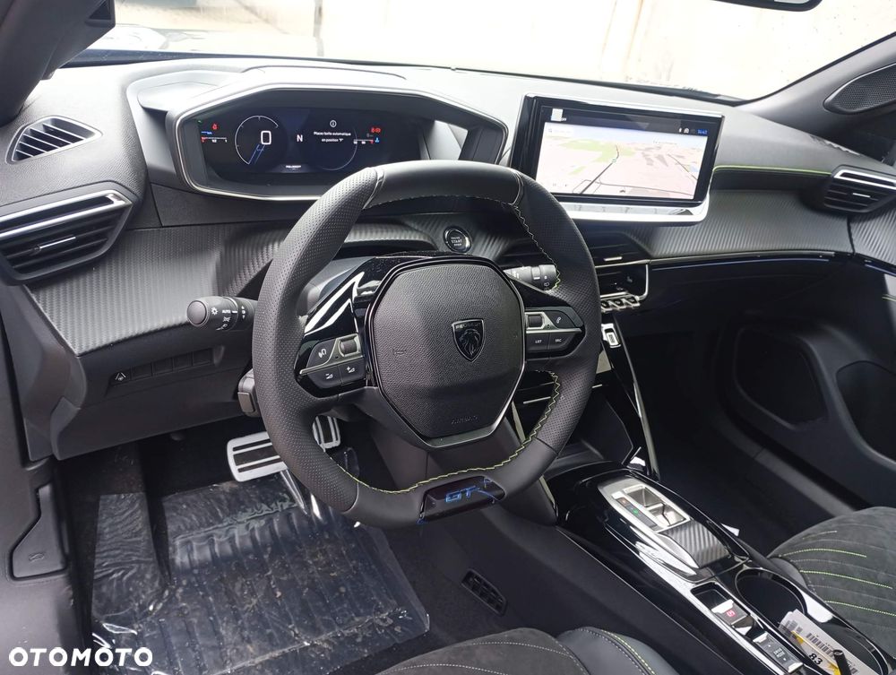 Peugeot 2008 PureTech mHEV GT Exclusive e-DCS6 - 8