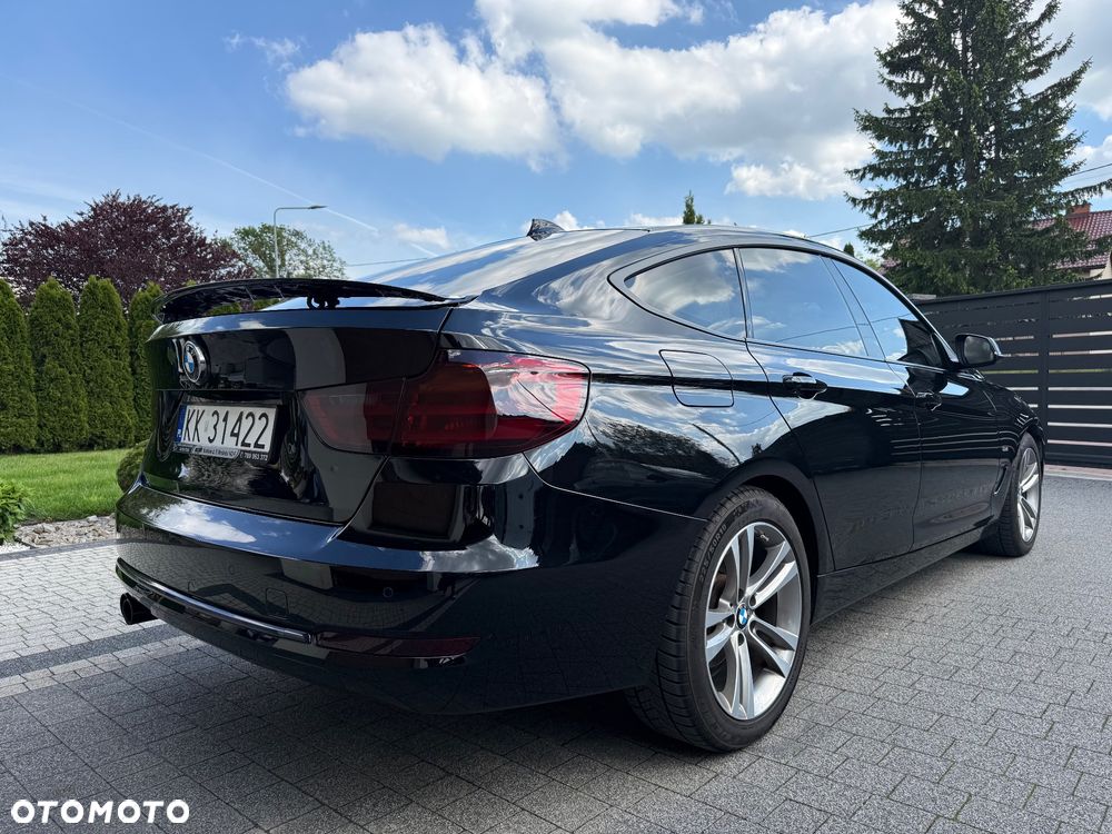 BMW 3GT 320d Sport-Aut Sport Line - 12