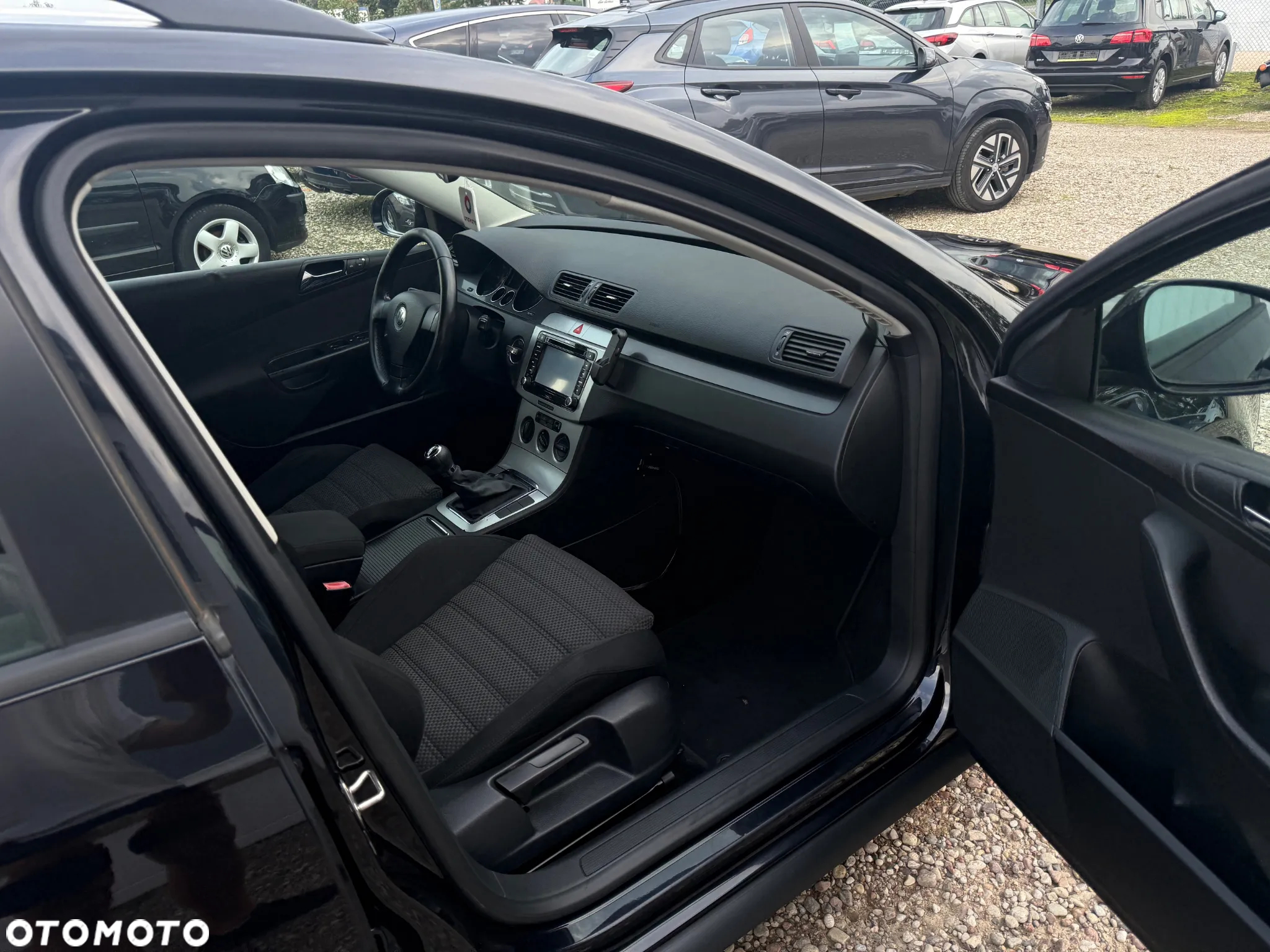 Volkswagen Passat 2.0 TDI DPF Sportline - 20