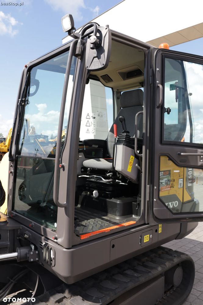 Volvo EC60E - 24