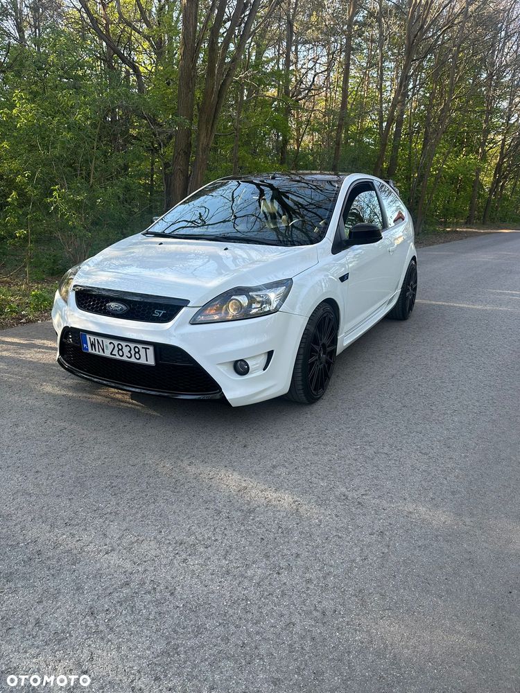Ford Focus 2.5 ST - 9