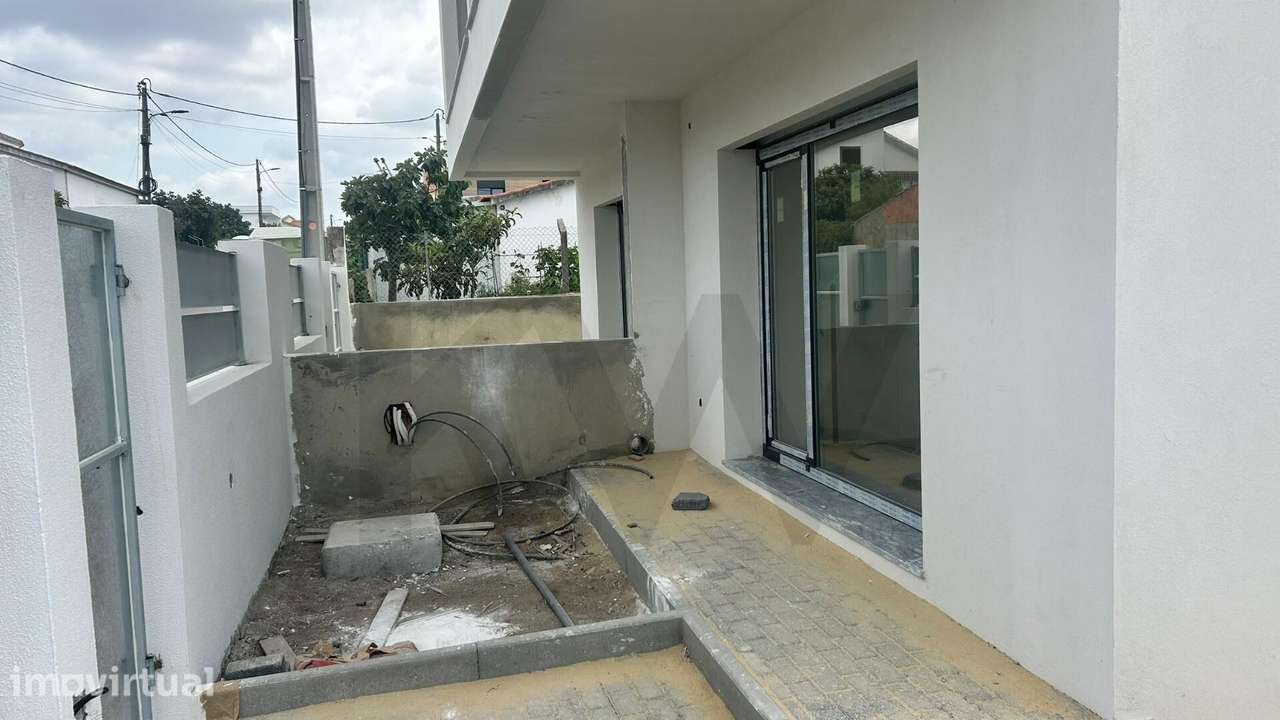 Moradia Geminada T3 Nova com Piscina | CE A+ | Quinta das Laranjeiras, - Grande imagem: 4/30