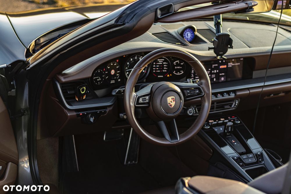 Porsche 911 Carrera S PDK - 27