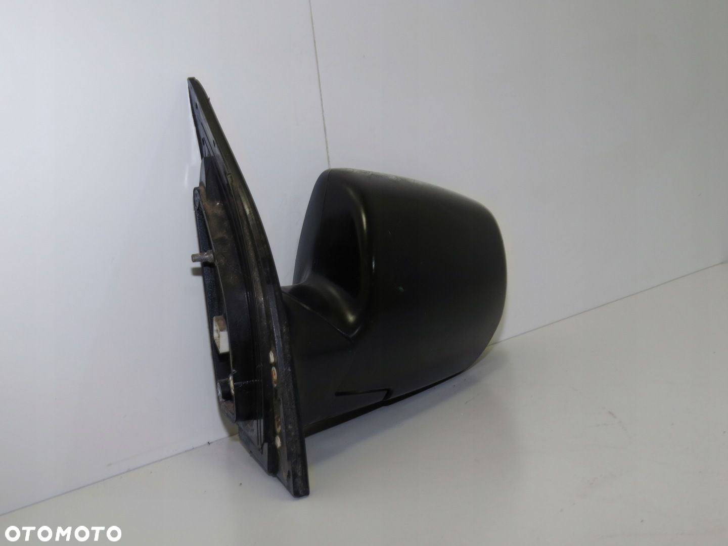 LUSTERKO LEWE KIA SEDONA II 2 05-12R 7PIN - 6
