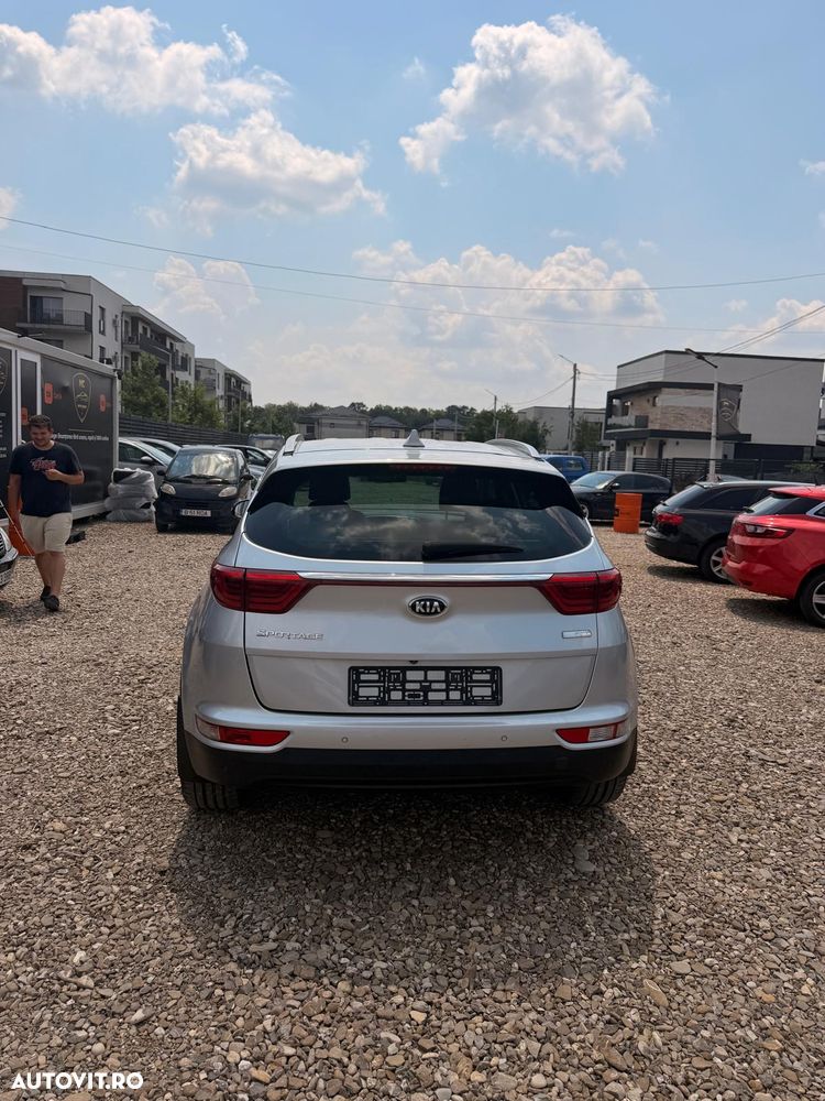 Kia Sportage 1.7 DSL 7DCT 4x2 Style - 13