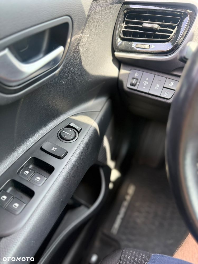 Kia Stonic 1.0 T-GDI 100 OPF DCT7 Edition 7 - 11