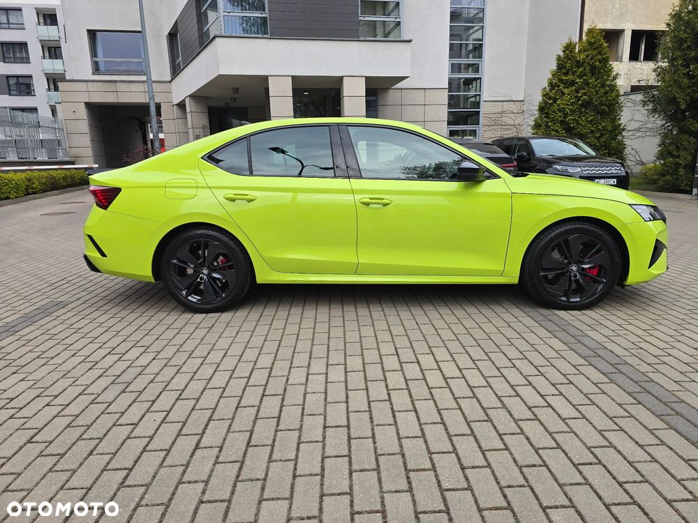 Skoda Octavia 2.0 TSI RS DSG - 9