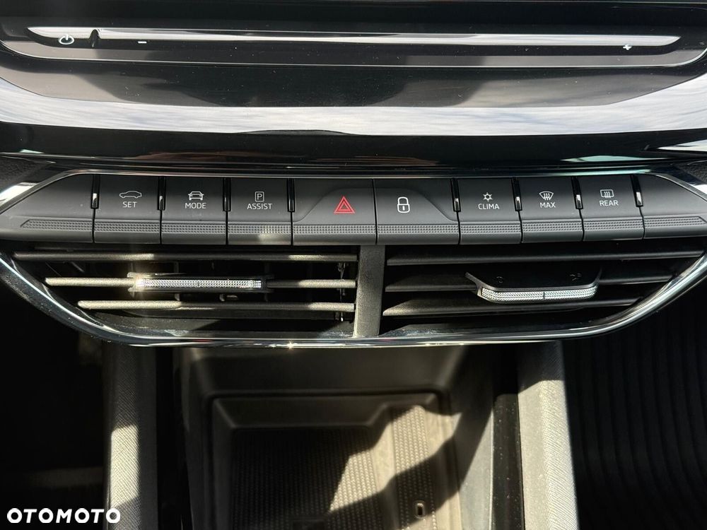 Skoda Octavia 2.0 TDI SCR Style DSG - 25