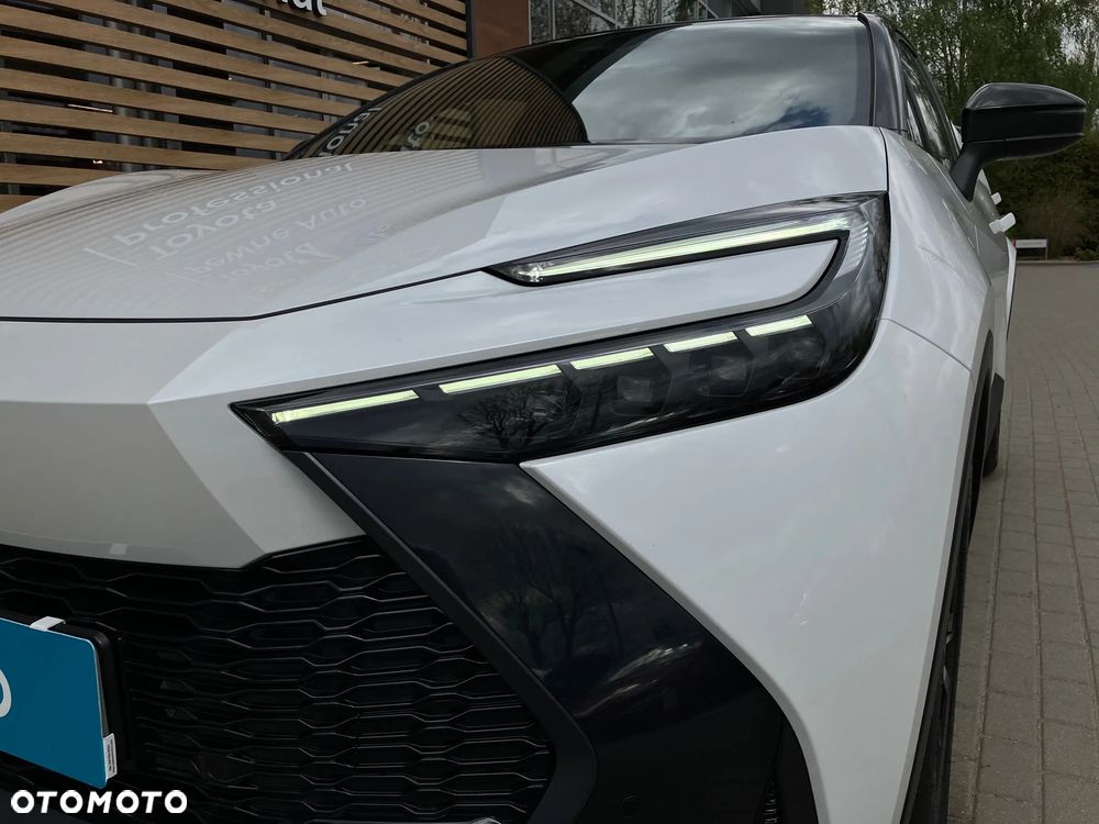 Toyota C-HR 2.0 PHEV Dynamic Force Executive - 18