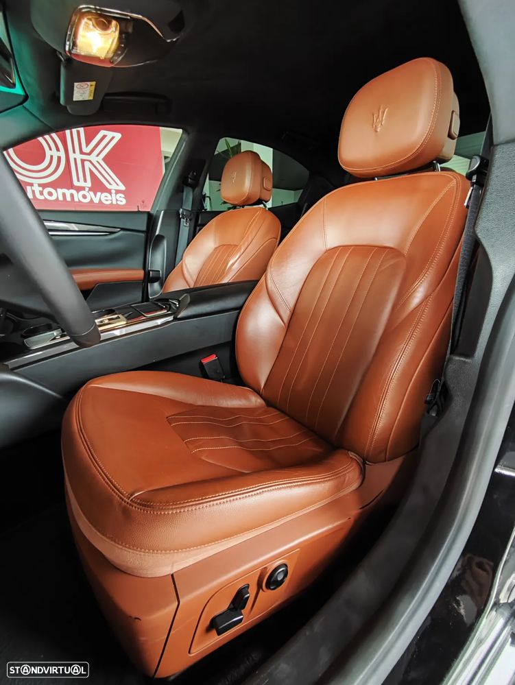 Maserati Ghibli 3.0 V6 - 25