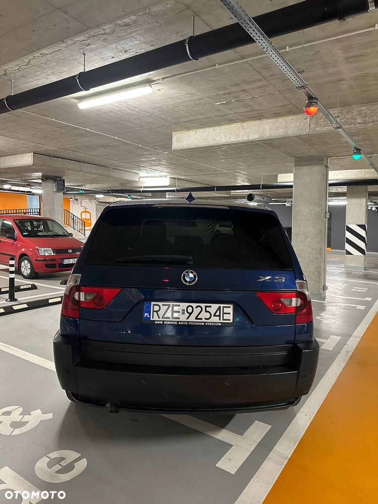 BMW X3 2.0d - 11