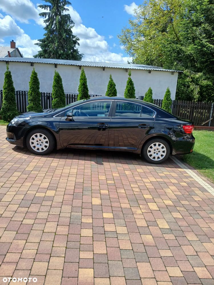 Toyota Avensis 2.0 D-4D Active - 9