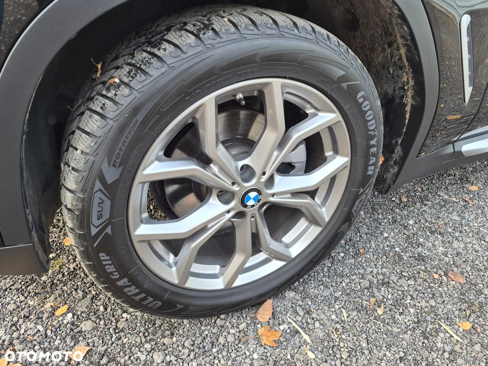 BMW X3 xDrive20i - 27
