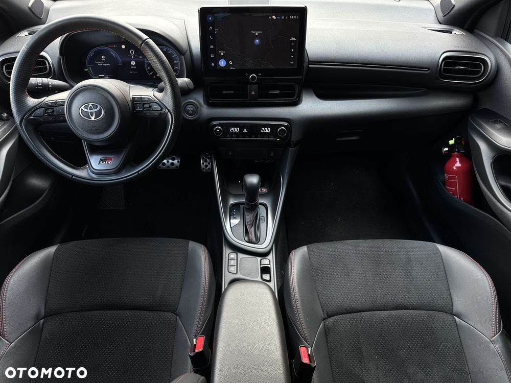Toyota Yaris - 16