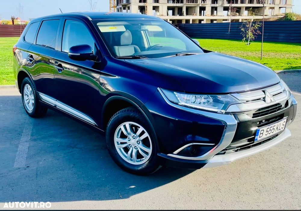 Mitsubishi Outlander 2.2 DI-D AS&G 6MT 4WD Invite A01 - 2